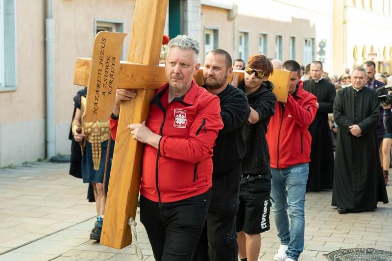 2025_04_12_varosi keresztut_58.jpg